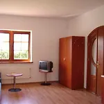 Julia Apartman Karwia