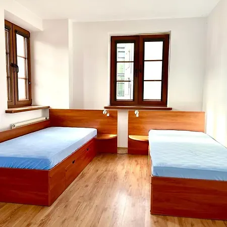 Julia Apartman