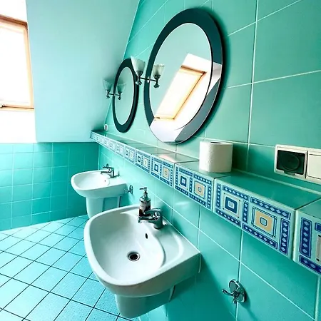 Julia * カルビア