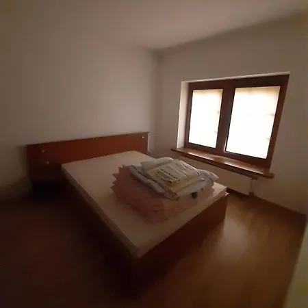 Julia * Karwia